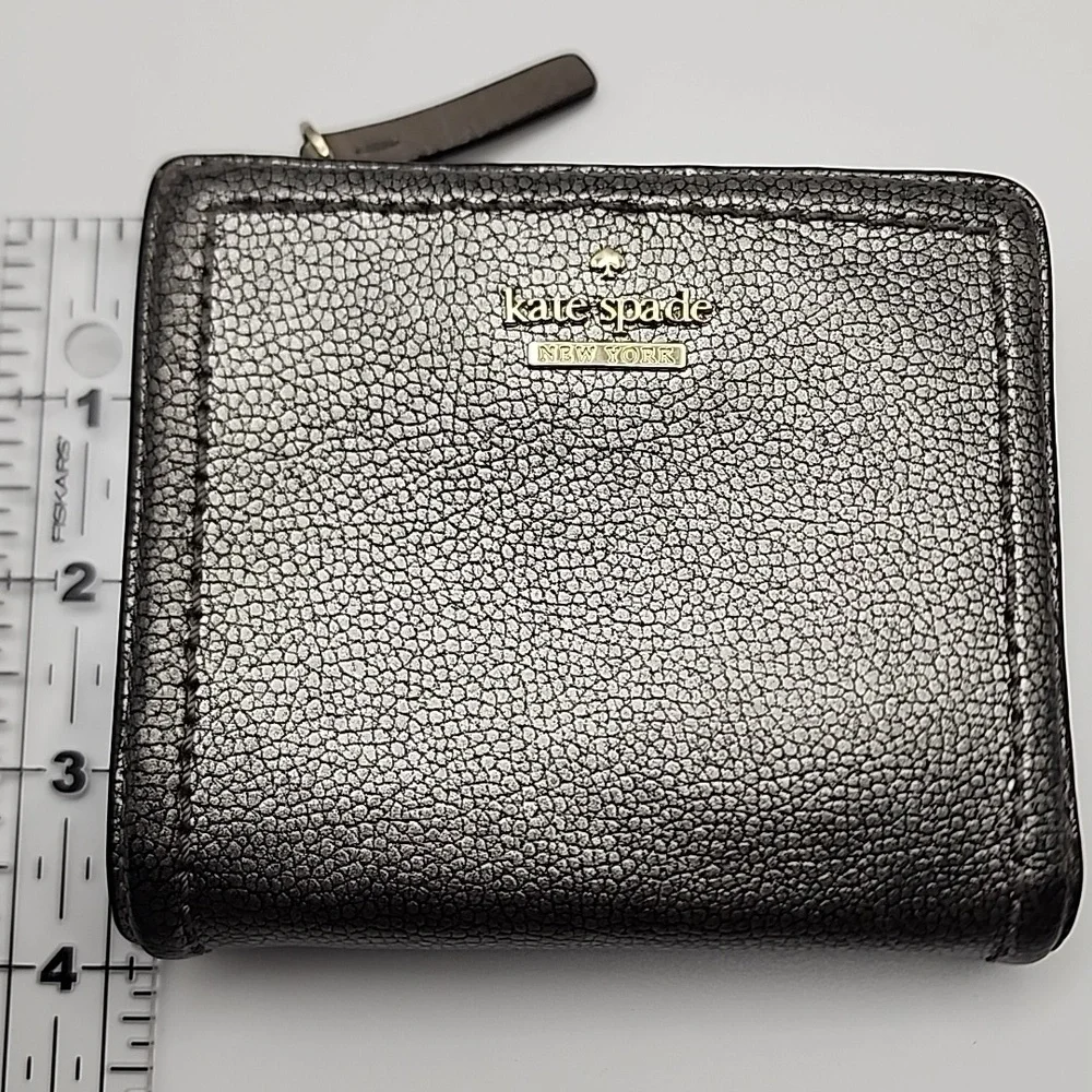 Kate Spade Metallic Black/Silver Wallet‎